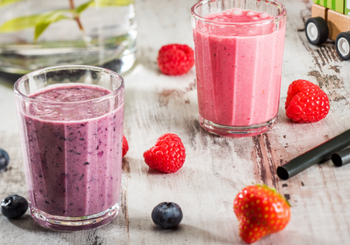 Fruchtige Milchmixgetränke