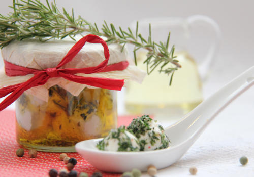 Eingelegter Frischkäse