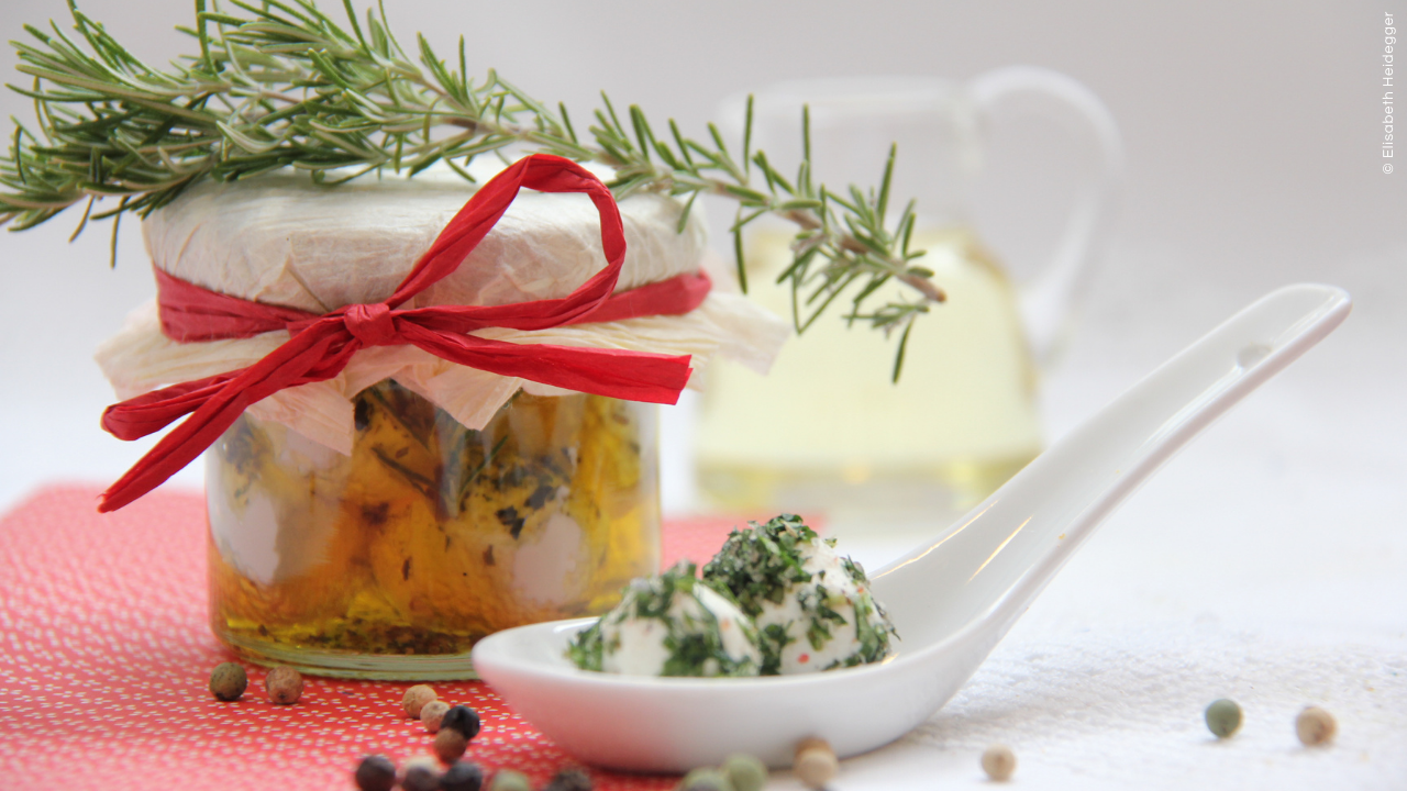 Eingelegter Frischkäse