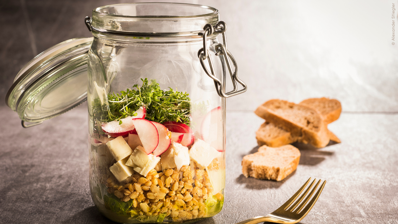 Dinkelsalat mit Kresse to go