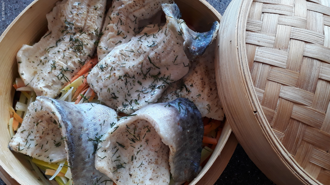 Gedämpftes Forellenfilet