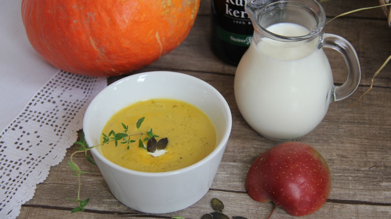 Apfel-Kürbis-Suppe