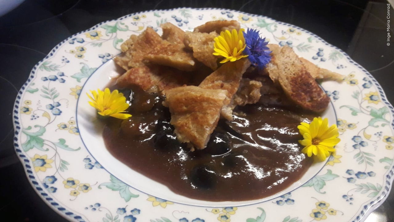 Böhmischer Sterz mit Kriecherlröster