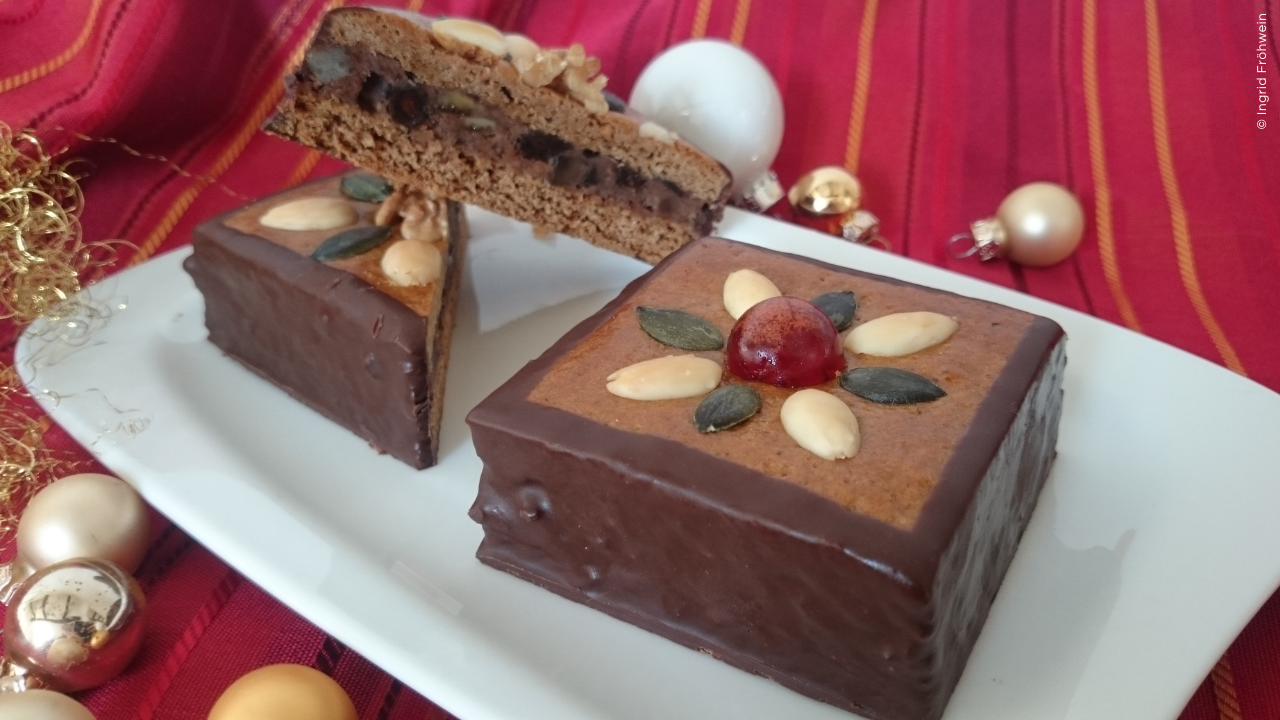 Gefüllte Lebkuchenwürfel