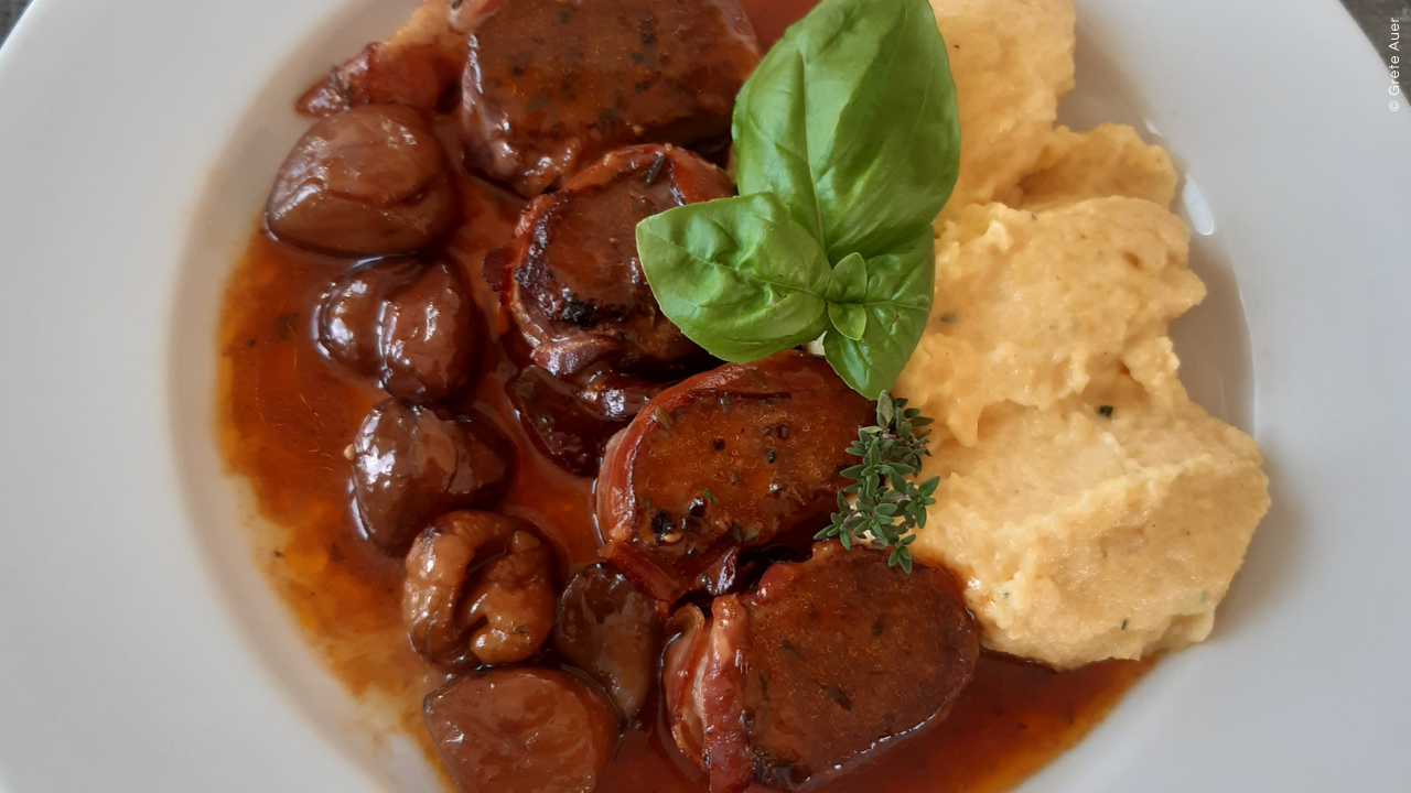Rehrücken mit Cremepolenta