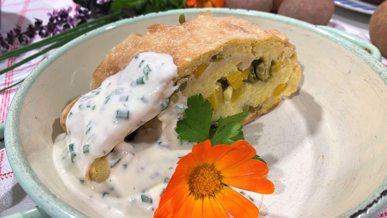 Erdäpfelstrudel rustikal